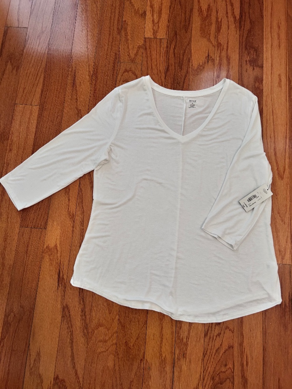 a.n.a. 3/4 Sleeve V-Neck T-Shirt, Size XL, NWT